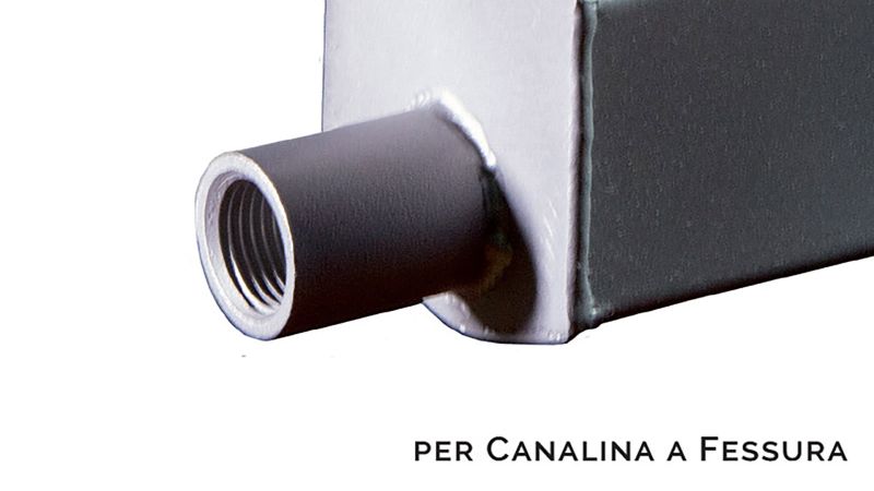 92932-19-canalina-a-fessura.jpg