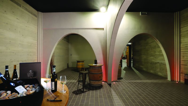 TENUTA ROVEGLIA